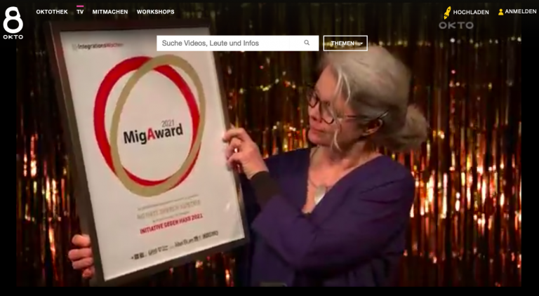 Das No Hate Speech Komitee gewinnt MigAward 2021